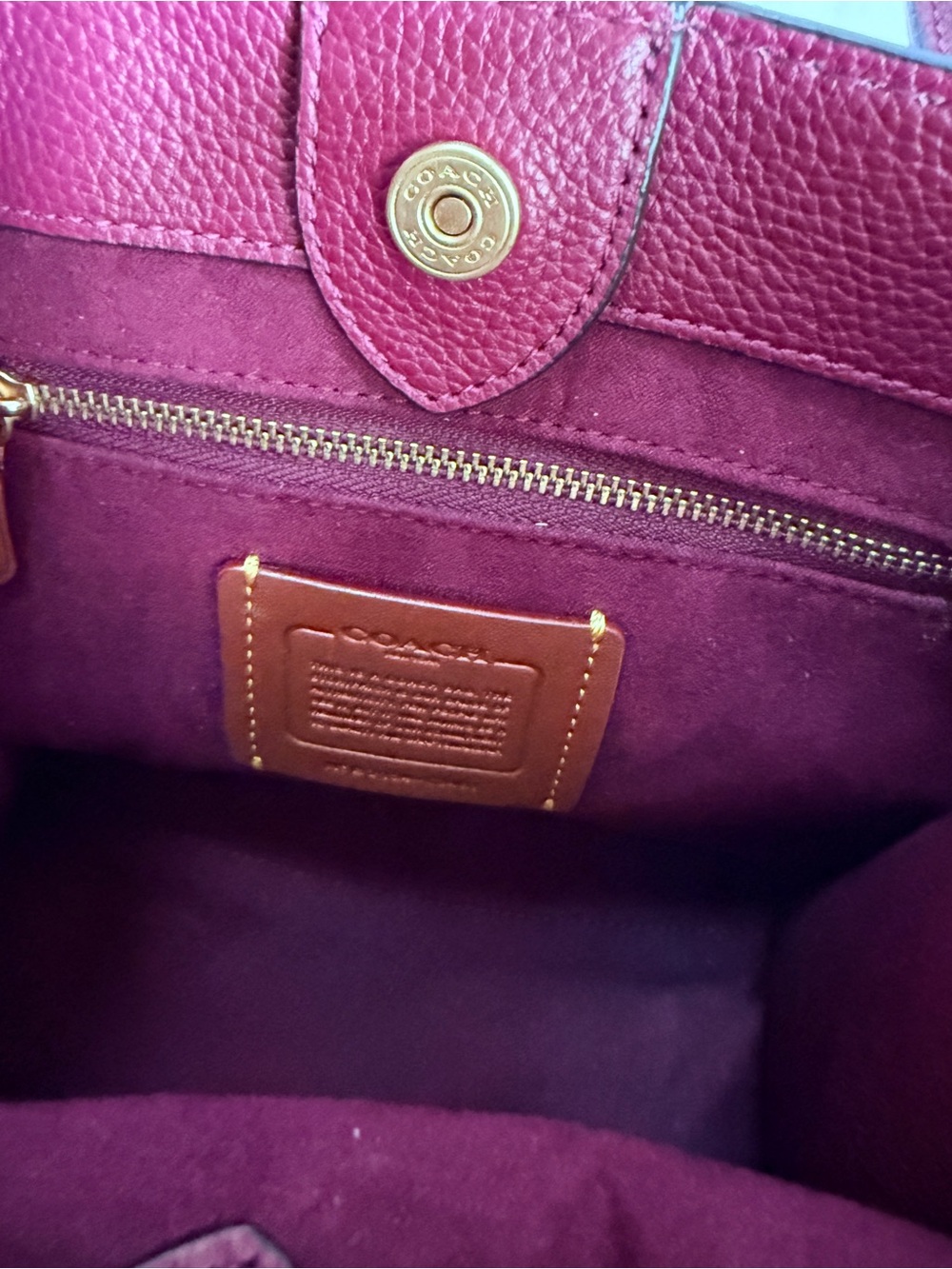 COACH field tote Colorblock 22 pink bag. - Picture 8 of 15